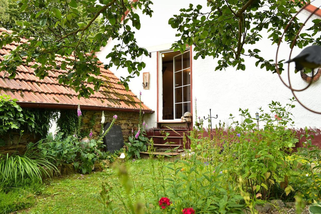 Ferienwohnung Axcher Hof Weitersborn Bagian luar foto